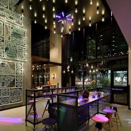 Готель Moxy Osaka Shin Umeda Екстер'єр фото